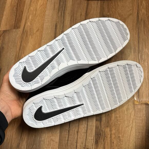 2014 Nike SB Lunarlon 8five2 Stefan Janoski Patent Black White main image 6